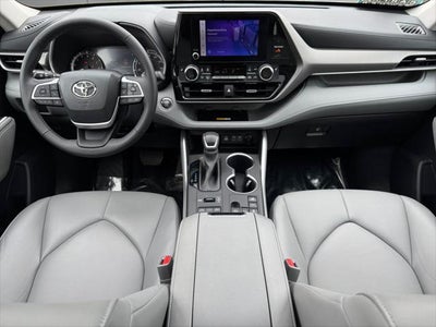 2023 Toyota Highlander XLE AWD