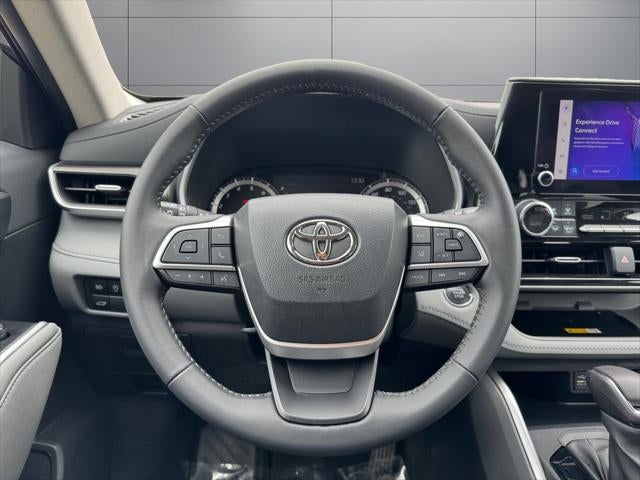 2023 Toyota Highlander XLE AWD