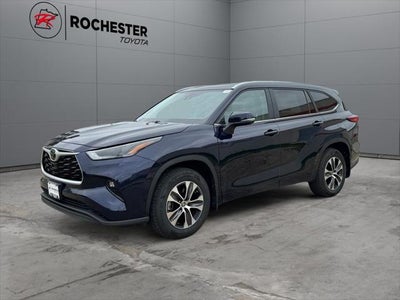 2023 Toyota Highlander XLE AWD