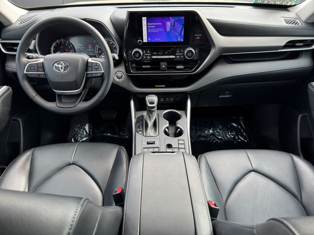 2023 Toyota Highlander XLE AWD