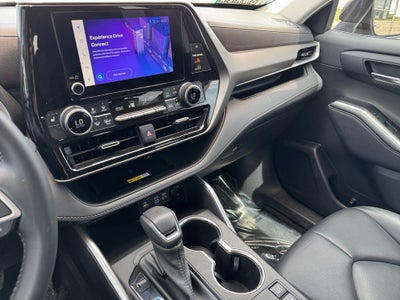 2023 Toyota Highlander XLE AWD