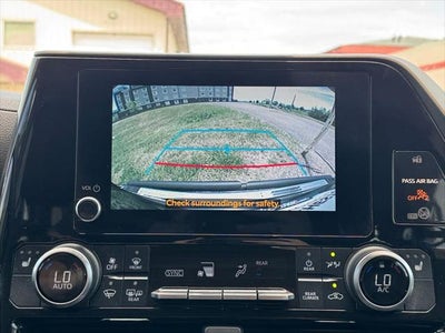 2023 Toyota Highlander XLE AWD