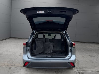 2023 Toyota Highlander XLE AWD