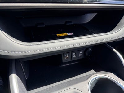 2023 Toyota Highlander XLE AWD