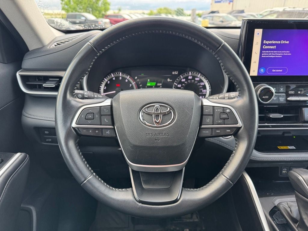 2023 Toyota Highlander XLE AWD