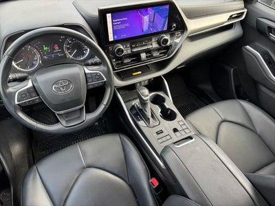 2023 Toyota Highlander XLE AWD