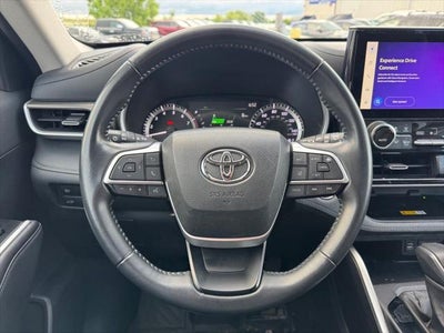 2023 Toyota Highlander XLE AWD
