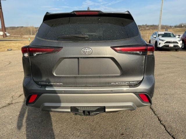 2024 Toyota Highlander Platinum AWD