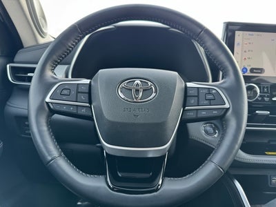 2023 Toyota Highlander Platinum AWD