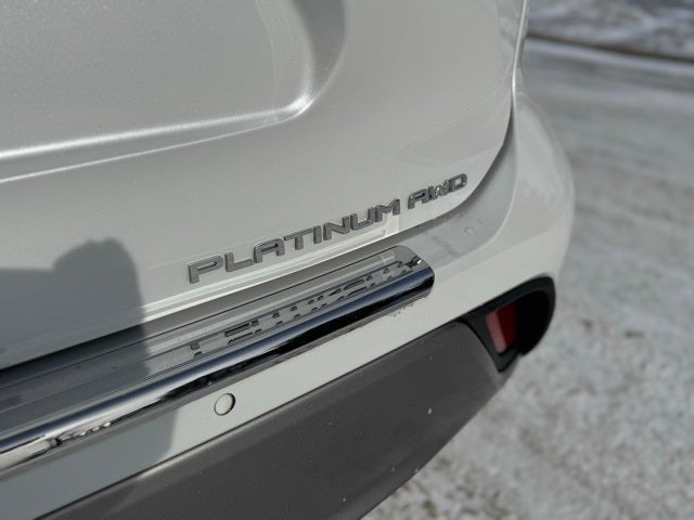 2023 Toyota Highlander Platinum AWD