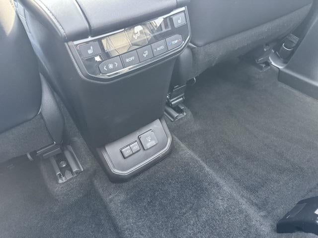 2023 Toyota Highlander Platinum AWD