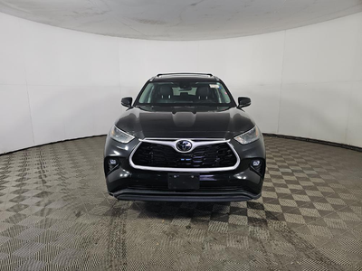 2023 Toyota Highlander XLE AWD
