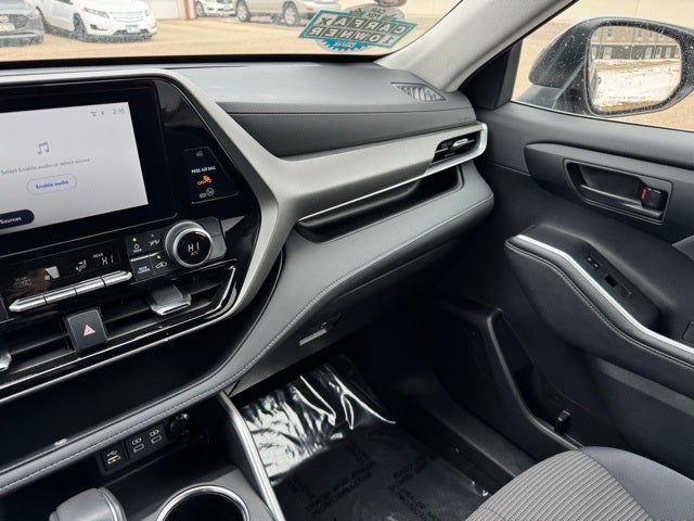 2024 Toyota Highlander LE AWD