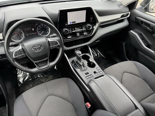 2024 Toyota Highlander LE AWD