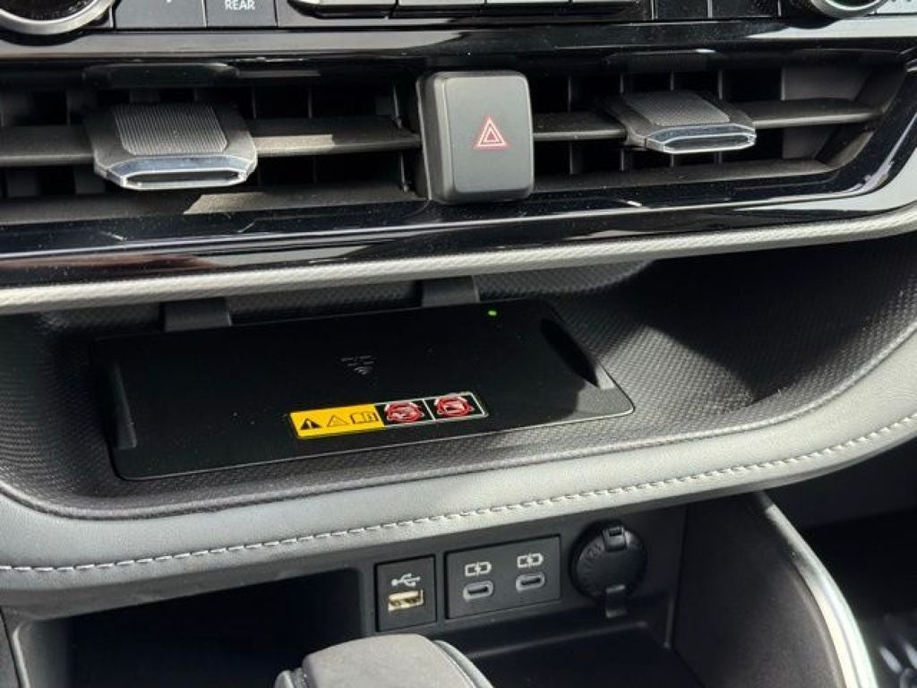 2025 Toyota Highlander Platinum AWD