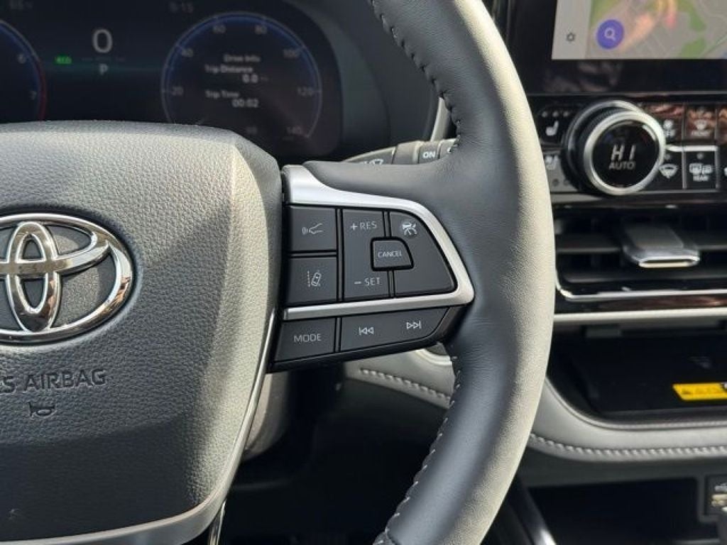 2025 Toyota Highlander Platinum AWD