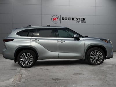 2025 Toyota Highlander Platinum AWD