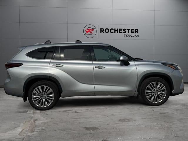 2025 Toyota Highlander Platinum AWD