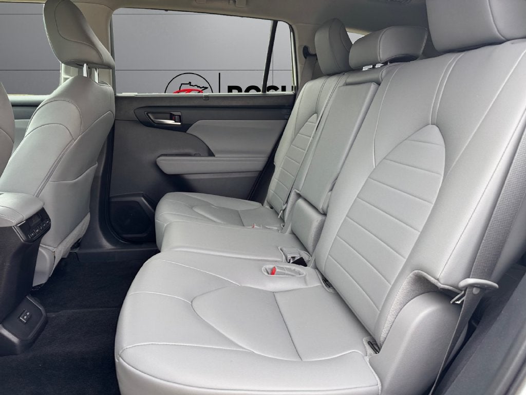 2024 Toyota Highlander XLE AWD