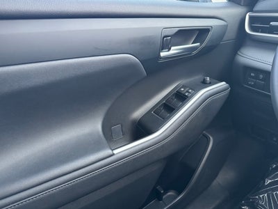 2023 Toyota Highlander XLE AWD