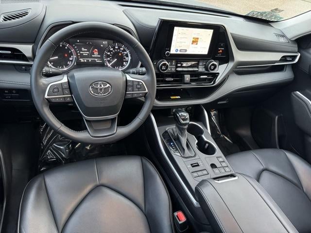 2023 Toyota Highlander XLE AWD
