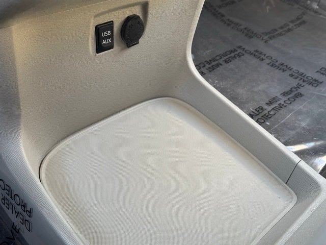 2014 Toyota Sienna LE FWD