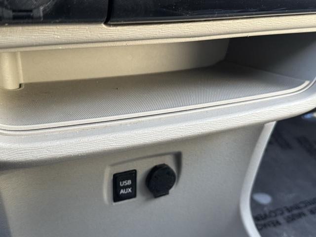 2014 Toyota Sienna LE FWD