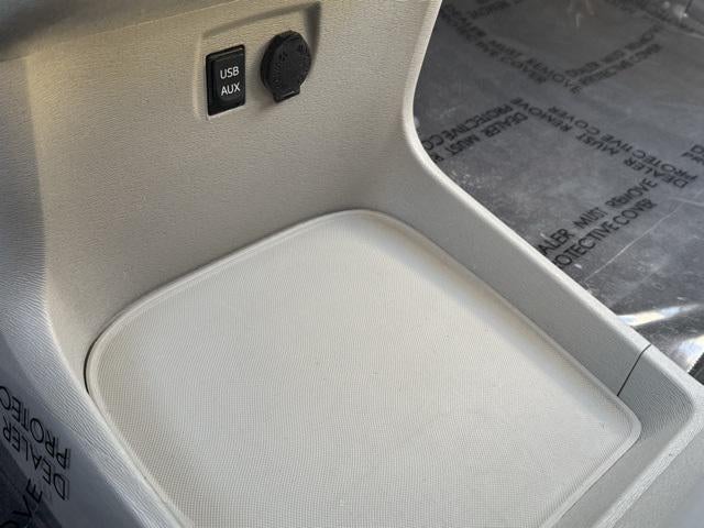 2014 Toyota Sienna LE FWD