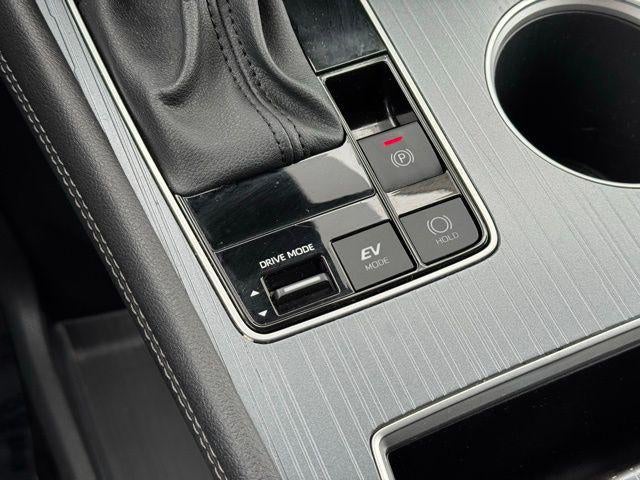 2025 Toyota Sienna LE 8 Passenger