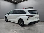 2023 Toyota Sienna LE 8 Passenger