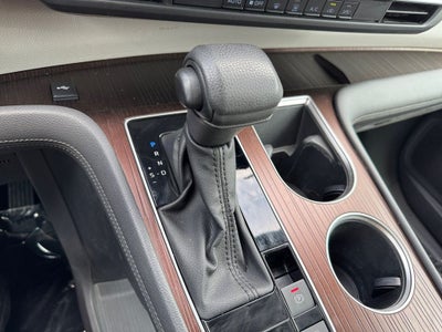 2023 Toyota Sienna LE 8 Passenger