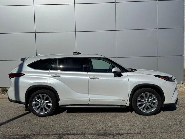 2023 Toyota Highlander Hybrid Limited AWD