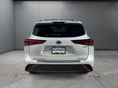 2023 Toyota Highlander Hybrid Limited AWD