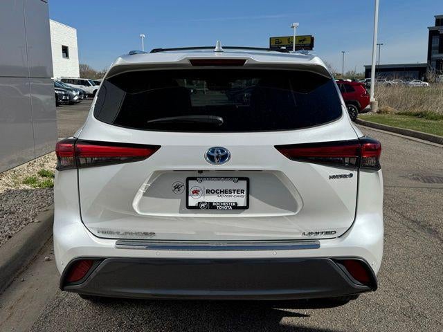 2023 Toyota Highlander Hybrid Limited AWD