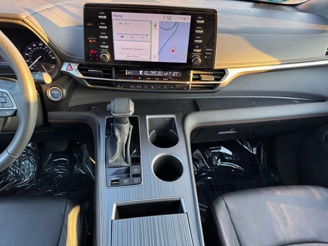 2024 Toyota Sienna XSE 7 Passenger