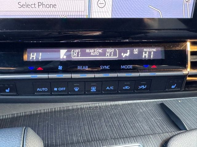 2024 Toyota Sienna XSE 7 Passenger