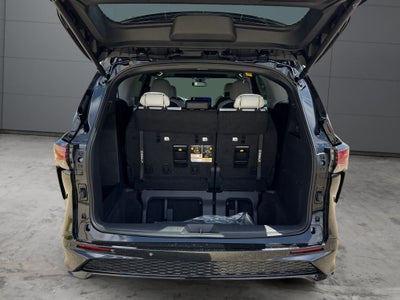 2026 Toyota Sienna XSE 7 Passenger