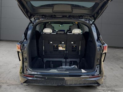 2026 Toyota Sienna XSE 7 Passenger