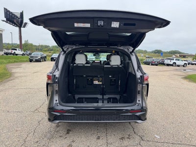 2021 Toyota Sienna XSE 7 Passenger