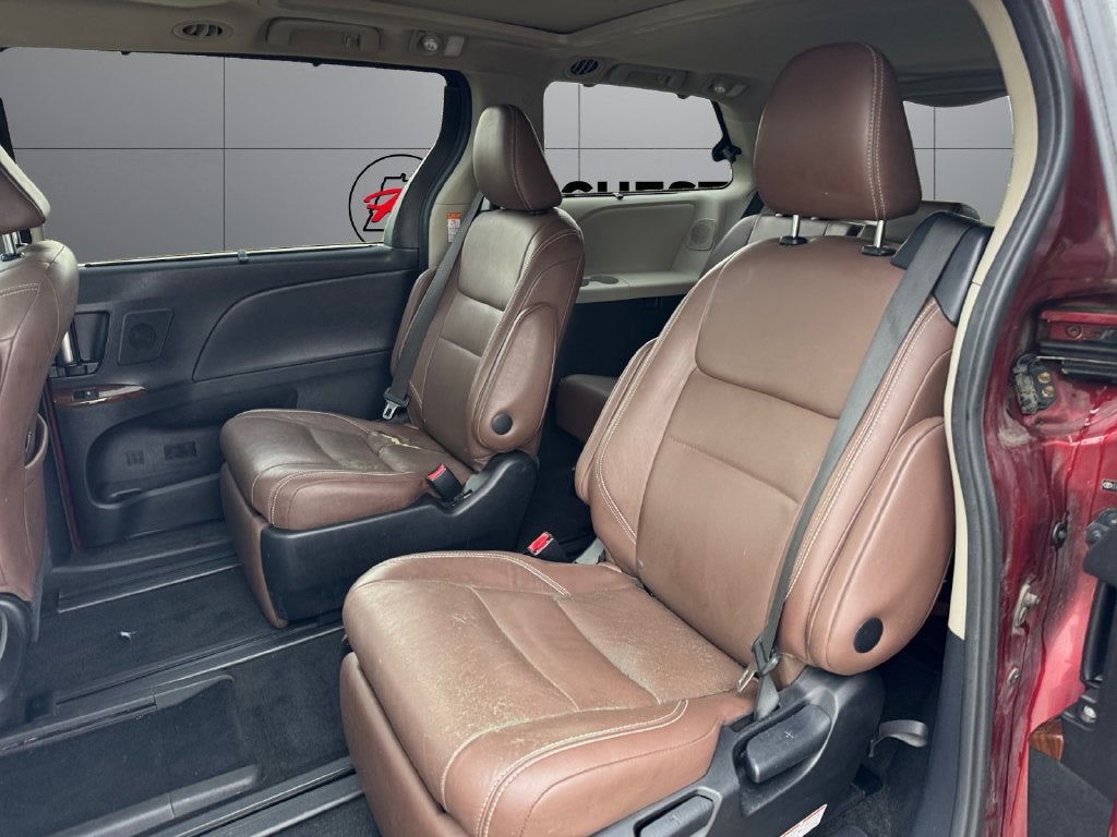 2015 Toyota Sienna Limited Premium 7 Passenger