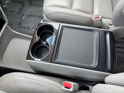 2015 Toyota Sienna XLE 8 Passenger