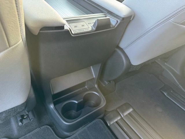 2025 Toyota Sienna XLE 8 Passenger