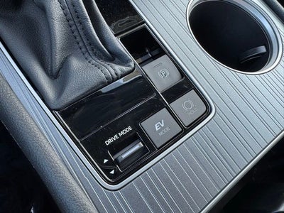 2025 Toyota Sienna XLE 8 Passenger