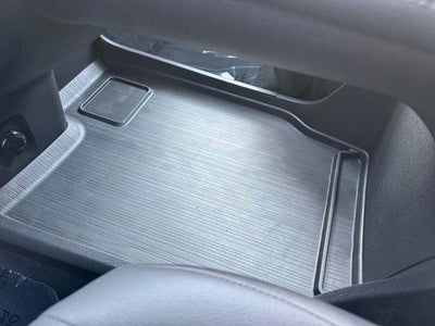 2025 Toyota Sienna XLE 8 Passenger