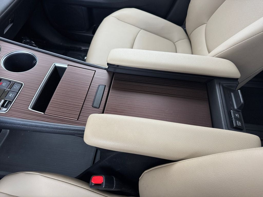 2022 Toyota Sienna XLE 8 Passenger