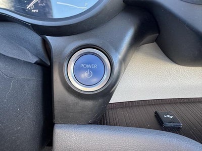 2024 Toyota Sienna XLE 8 Passenger