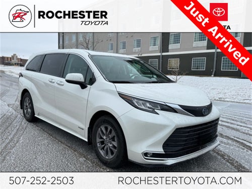 2021 Toyota Sienna XLE 7 Passenger