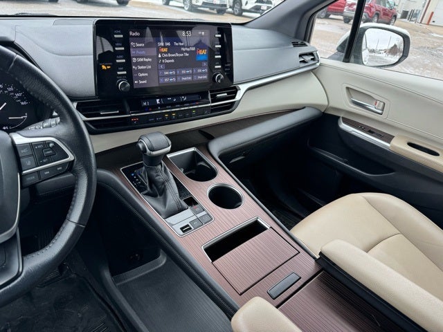 2021 Toyota Sienna XLE 7 Passenger