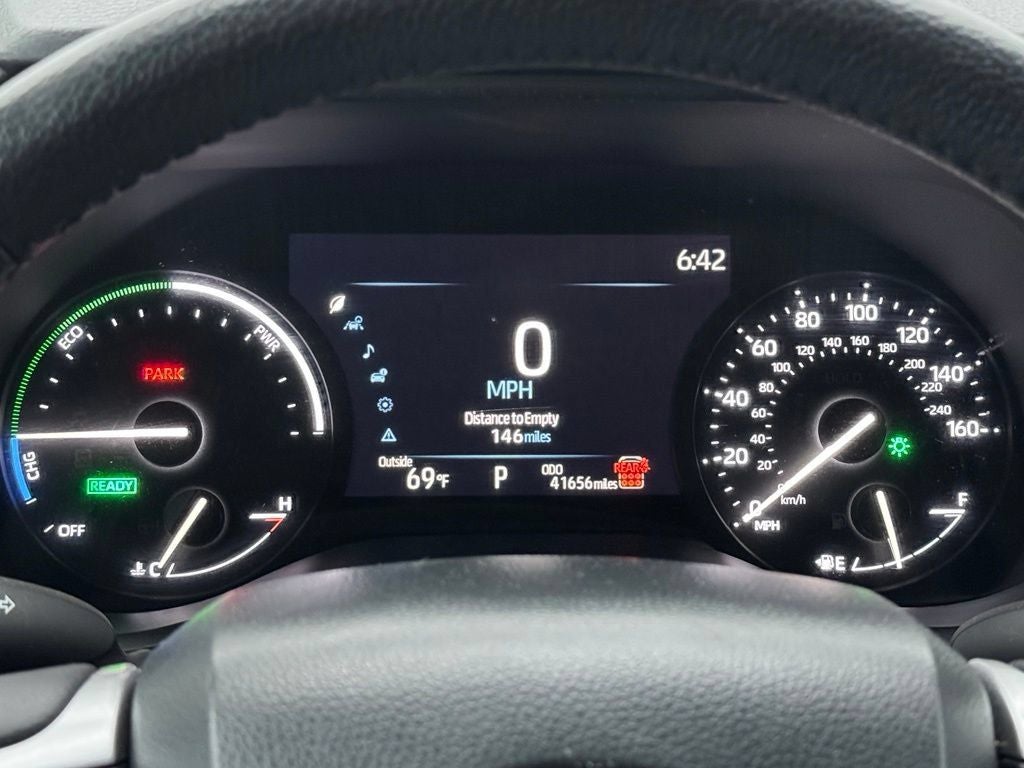 2025 Toyota Sienna XLE 8 Passenger