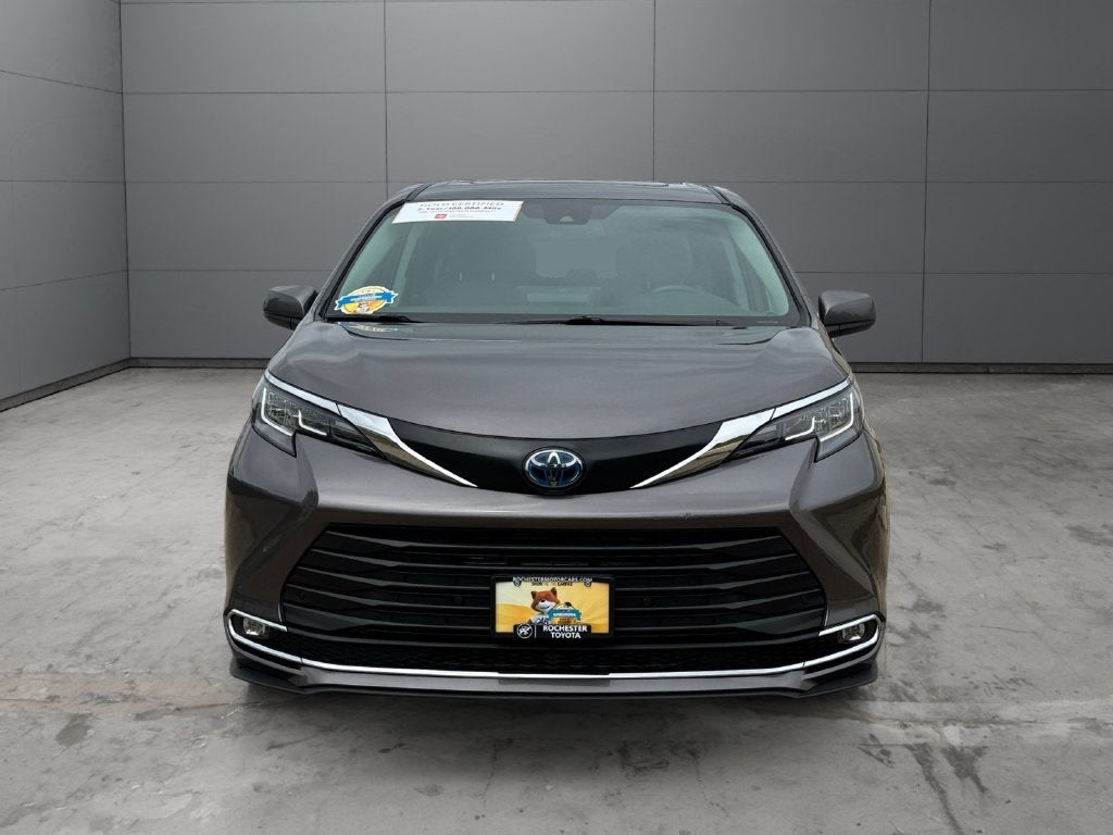 2023 Toyota Sienna XLE 7 Passenger